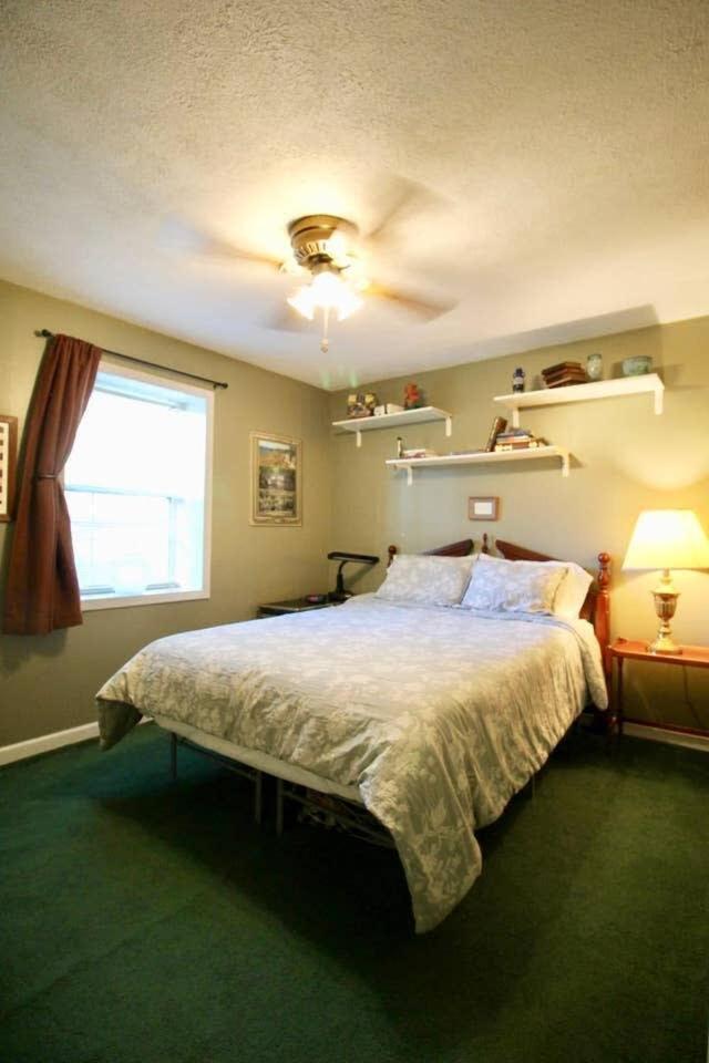 Hillbilly Haven Holiday home