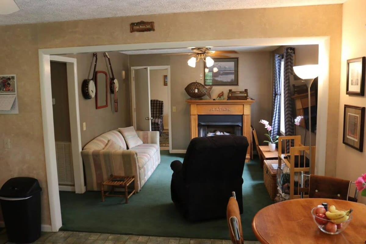 Hillbilly Haven Holiday home